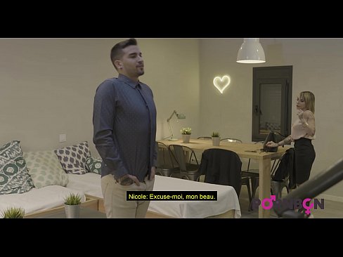 ❤️ PORNBCN 4K Mid ka mid ah naag qaan-gaar ah oo naaso waaweyn leh waxay rabtaa inay dabada noqoto Gigolo yar oo leh dick blowjob amortism adag fuck gacanta shaqo eeyga qaabka maxsuul leefleefi kacsiga Faransiiska subtitles ️ Galmo ﹏